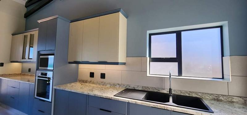 3 Bedroom Property for Sale in Tergniet Western Cape